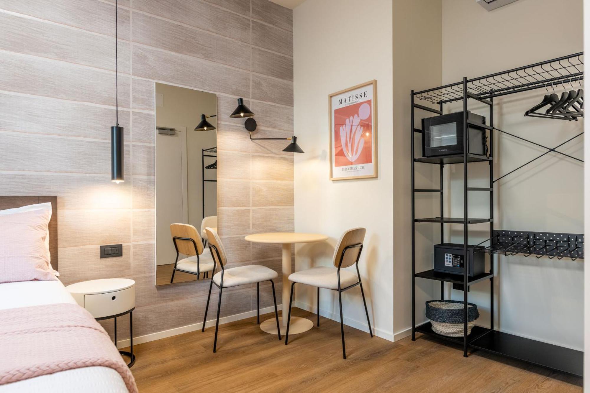 The Place - Only Self Check-In - No Reception Trento Exterior foto